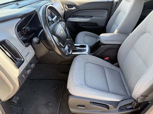 Used 2015 Chevrolet Colorado LT w/ LT Convenience Package image 22