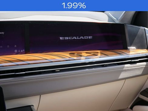 Used 2025 Cadillac Escalade Premium Luxury Platinum AWD/4WD image 14
