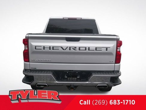 Used 2019 Chevrolet Silverado 1500 LT w/ Texas Edition AWD/4WD image 7