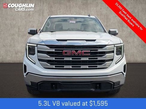 New 2026 GMC Sierra 1500 SLE image 2