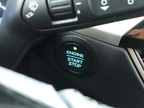 Certified 2022 Ford Escape SE w/ SE Sport Appearance Package image 20