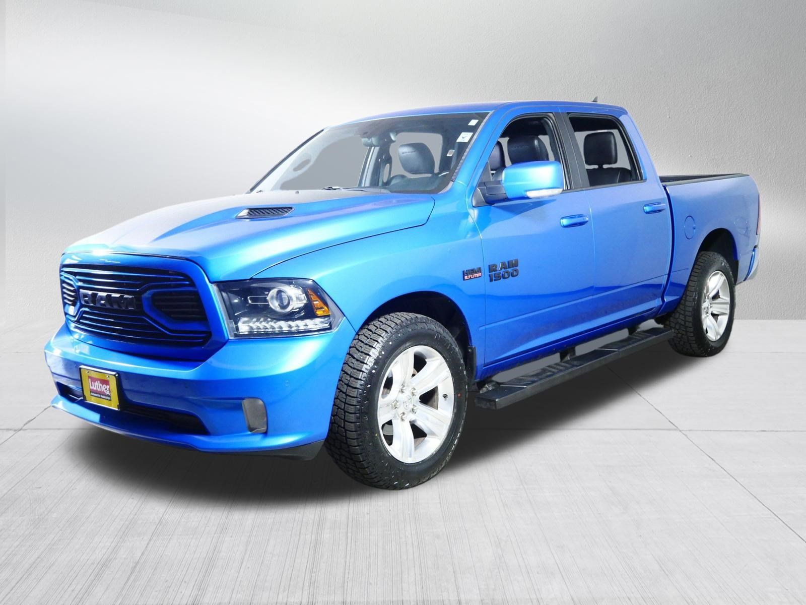 Used 2018 RAM 1500 Sport w/ Hydro Blue Sport Package AWD/4WD image 3