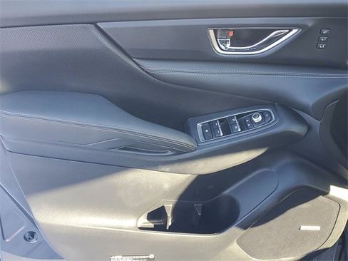 Certified 2023 Subaru Ascent Limited w/ Technology Package image 17