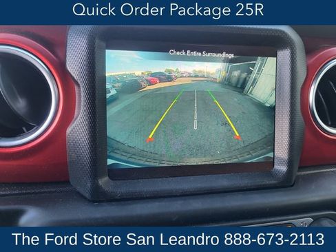Used 2021 Jeep Wrangler Unlimited Rubicon AWD/4WD image 17