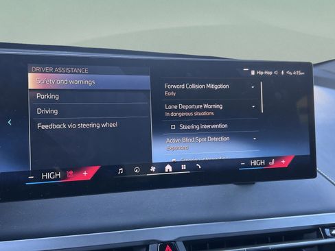 Used 2026 BMW iX xDrive60 w/ M Sport Package image 18