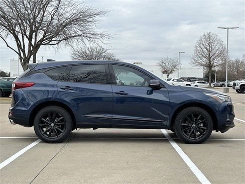 New 2026 Acura RDX SH-AWD image 3