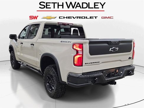 New 2026 Chevrolet Silverado 1500 ZR2 w/ ZR2 Bison Edition image 5