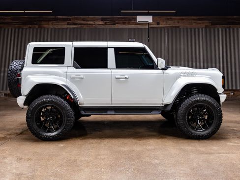 Used 2023 Ford Bronco Raptor AWD/4WD image 11