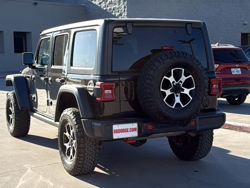 Certified 2022 Jeep Wrangler Unlimited Rubicon w/ Cold Weather Group image 3