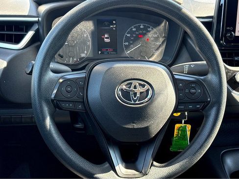 Used 2023 Toyota Corolla LE FWD image 11