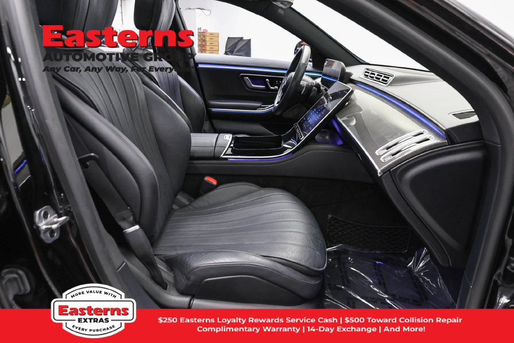 Used 2022 Mercedes-Benz S 500 4MATIC w/ AMG Line Package image 27