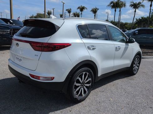 Used 2018 Kia Sportage EX FWD image 5