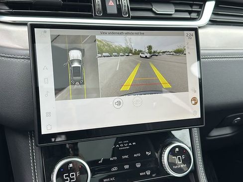 Certified 2025 Jaguar F-PACE R-Dynamic S AWD/4WD image 18