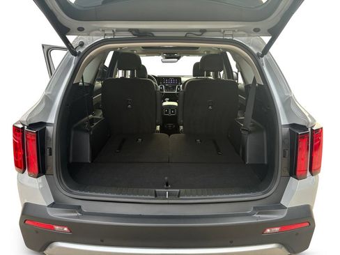Used 2023 Kia Sorento SX Prestige AWD/4WD image 30