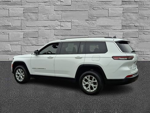 Used 2023 Jeep Grand Cherokee L Limited image 7