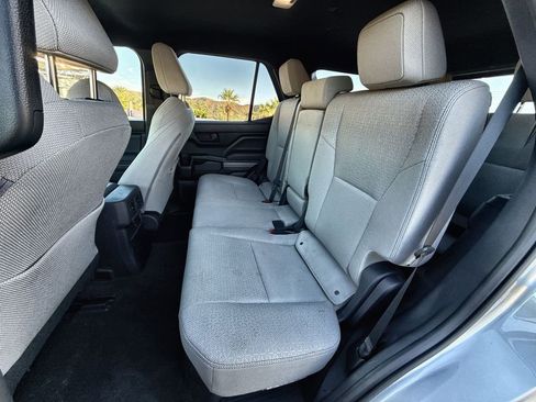 Used 2025 Toyota 4Runner SR5 image 24