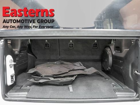 Used 2023 Jeep Wrangler Unlimited AWD/4WD image 9