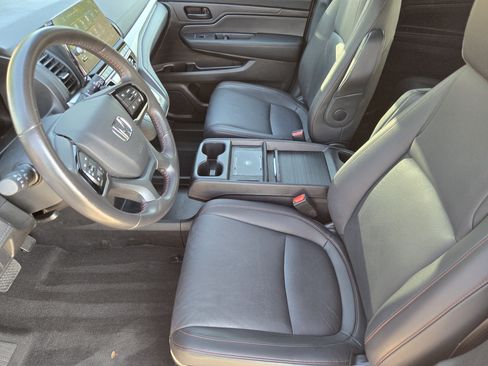 Used 2025 Honda Odyssey Sport-L image 9