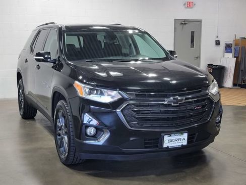 Used 2019 Chevrolet Traverse RS FWD image 4