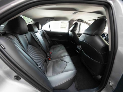 Used 2024 Toyota Camry SE FWD image 24