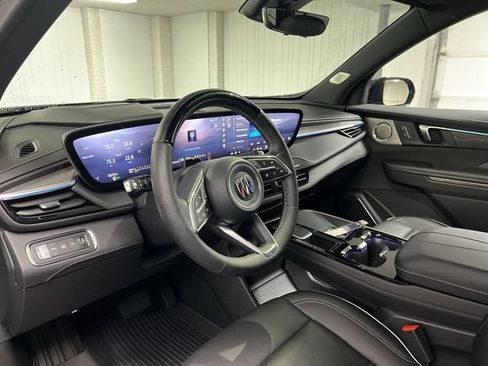 Certified 2025 Buick Enclave Avenir w/ Super Cruise Package FWD image 10
