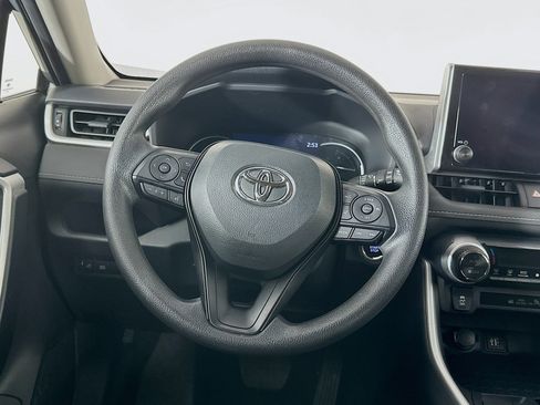 Used 2024 Toyota RAV4 XLE image 18