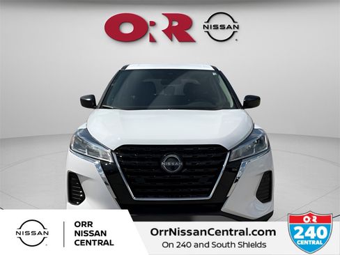 New 2025 Nissan Kicks Play S image 8