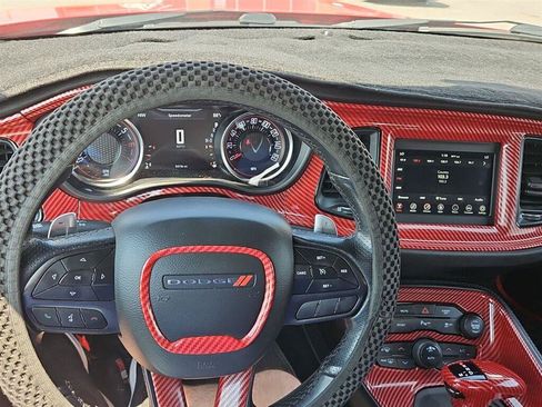 Used 2022 Dodge Challenger R/T RWD image 15