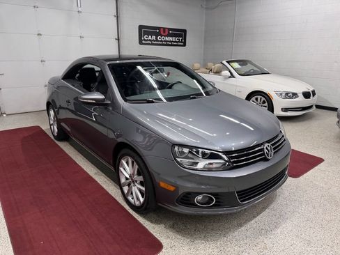 Used 2013 Volkswagen Eos Komfort FWD image 52