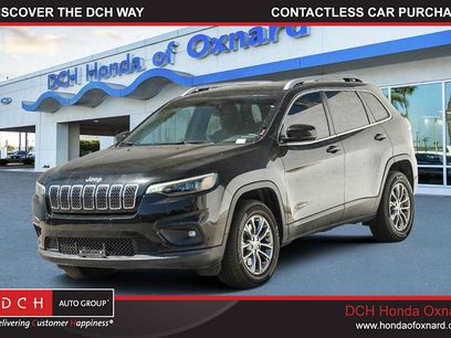 Used 2019 Jeep Cherokee Latitude Plus w/ Comfort/Convenience Group