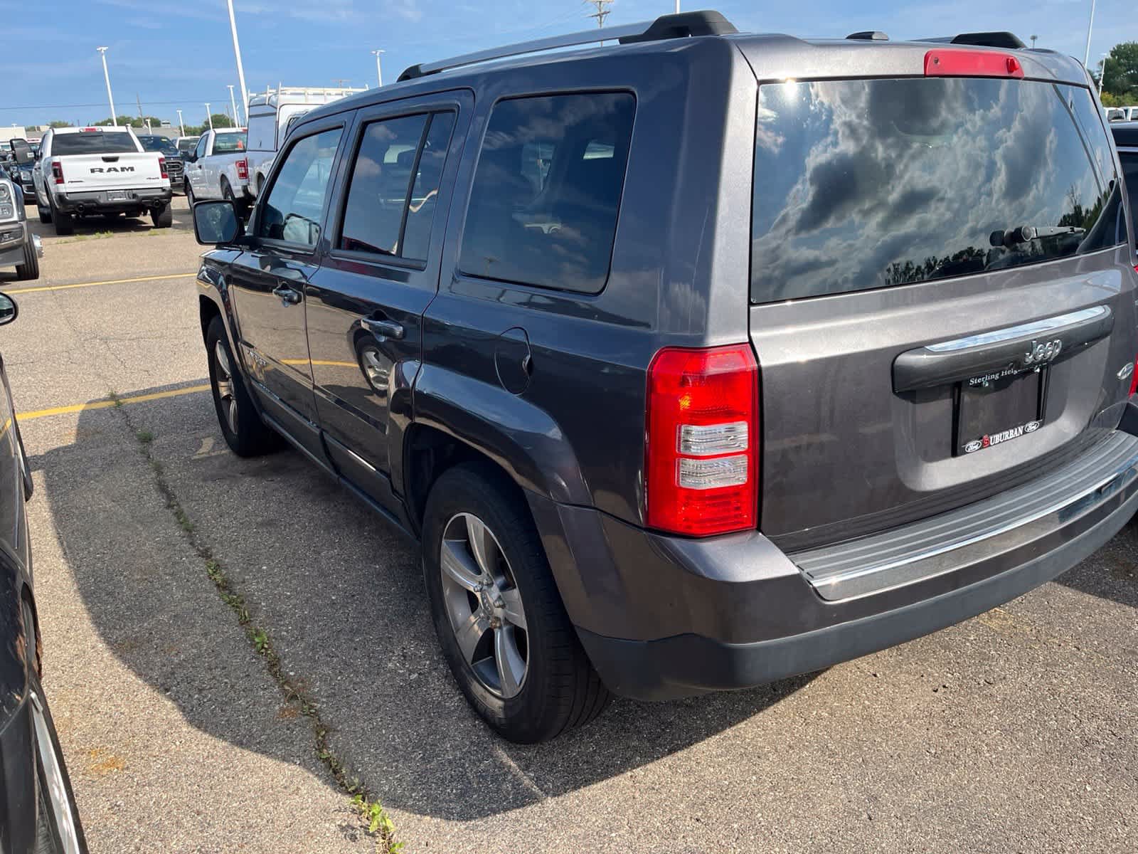 Used 2016 Jeep Patriot High Altitude FWD image 12