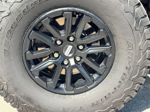 Used 2024 Ford F150 Raptor AWD/4WD image 10
