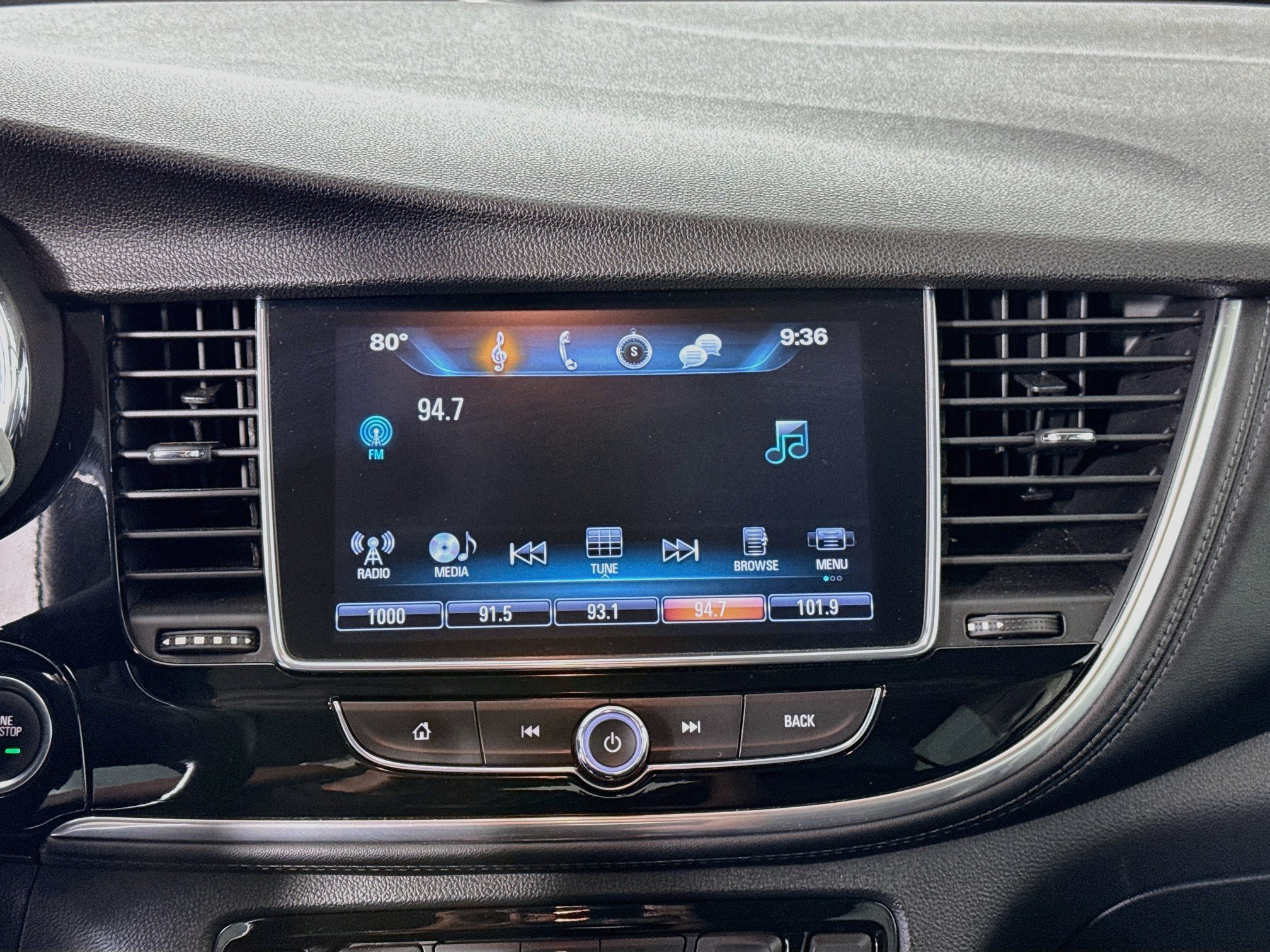 Used 2019 Buick Encore Sport Touring w/ Safety Package FWD image 15