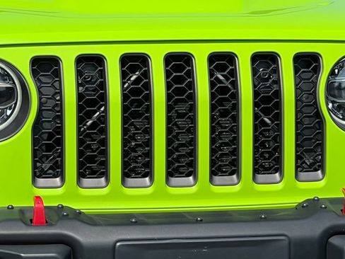 Used 2021 Jeep Gladiator Rubicon AWD/4WD image 41
