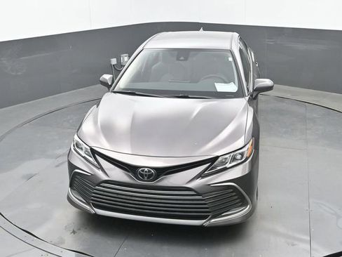 Used 2023 Toyota Camry LE image 30
