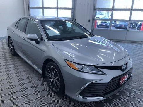 Certified 2023 Toyota Camry XLE image 28