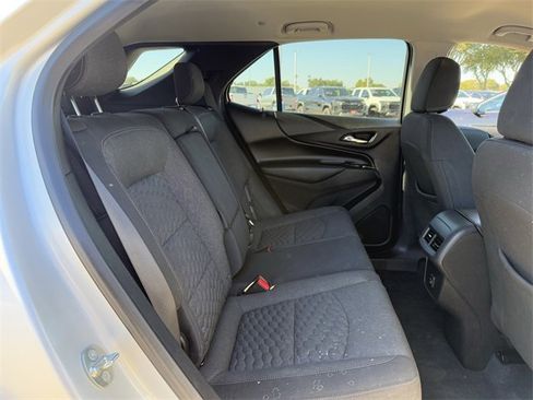 Used 2020 Chevrolet Equinox LT image 31