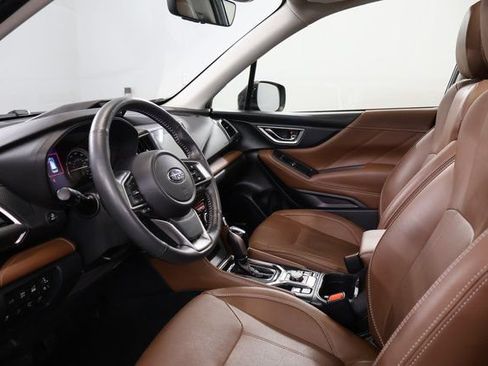 Used 2020 Subaru Forester Touring AWD/4WD image 11