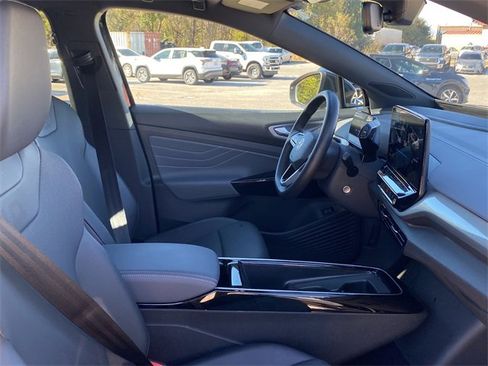 Used 2023 Volkswagen ID.4 Pro S image 11