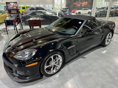 Used 2011 Chevrolet Corvette Grand Sport w/ Preferred Equipment Group RWD image 11
