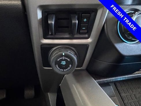 Used 2021 Ford F250 Lariat w/ Lariat Ultimate Package image 25