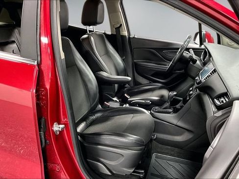 Used 2018 Buick Encore Preferred AWD/4WD image 25