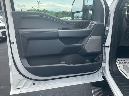 New 2026 Ford F350 Lariat w/ Chrome Package AWD/4WD image 17