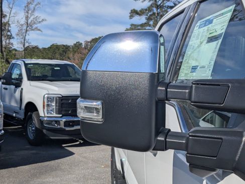 New 2026 Ford F350 Lariat w/ Lariat Ultimate Package AWD/4WD image 13