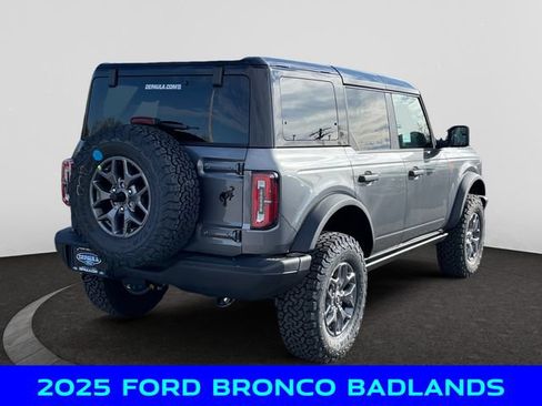 New 2025 Ford Bronco Badlands w/ Black Appearance Package AWD/4WD image 6