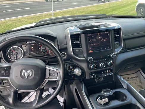 Used 2022 RAM 1500 Laramie w/ Sport Appearance Package AWD/4WD image 17