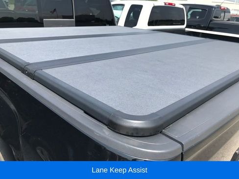 Used 2016 GMC Sierra 1500 Denali w/ Enhanced Driver Alert Package image 8