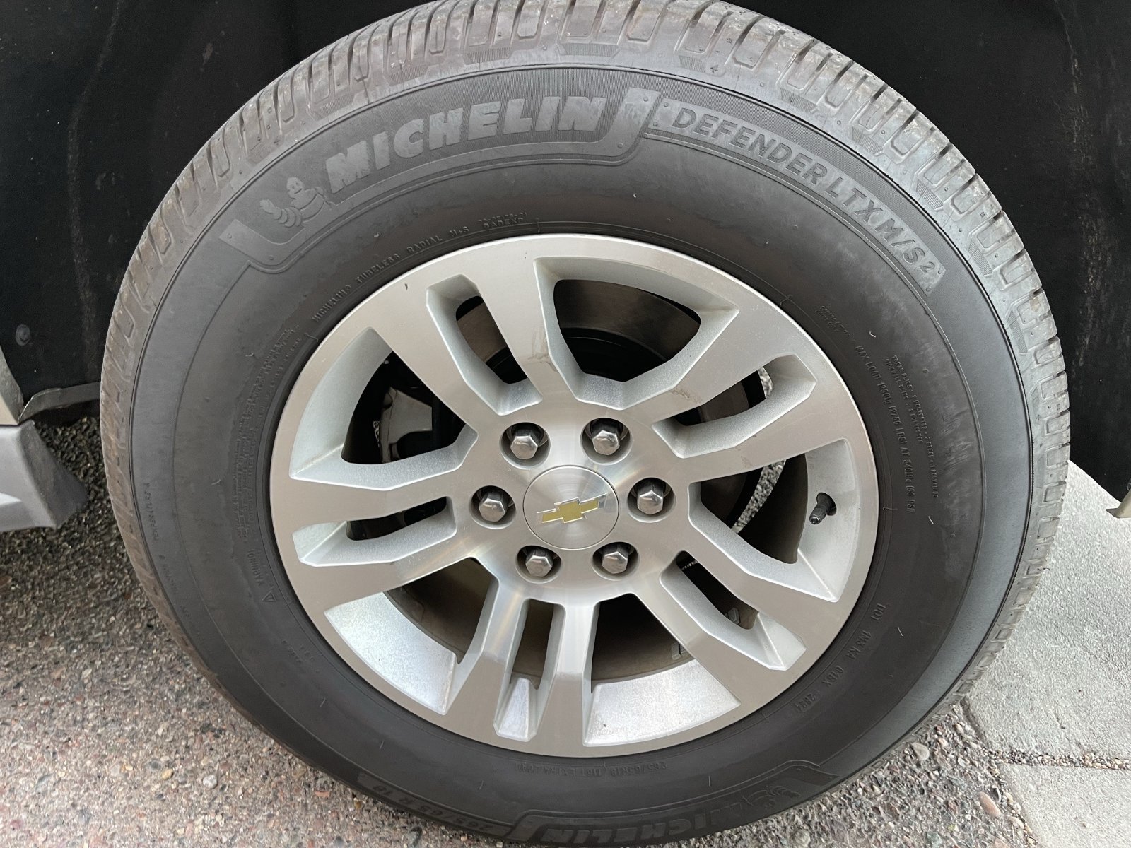 Used 2016 Chevrolet Suburban LT w/ Max Trailering Package RWD image 8