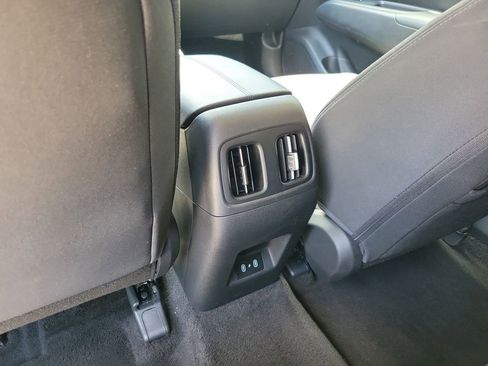 Used 2025 Hyundai Tucson SEL FWD image 11