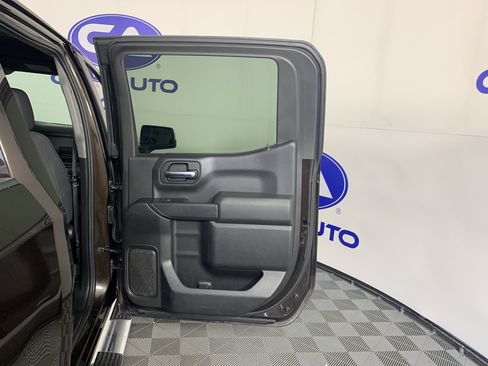 Used 2019 Chevrolet Silverado 1500 LT w/ Texas Edition RWD image 30